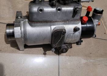 Pompa wtryskowa ursus c360 3p ,2812, 3512 MF 255, mf 235