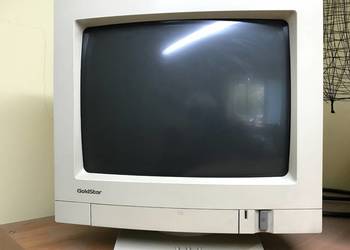 Monitor GoldStar model 1468 z 1996 roku