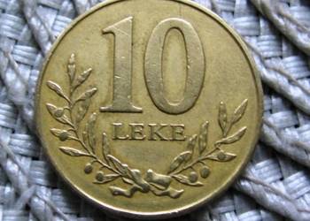 Albania 10 Lake 2000r