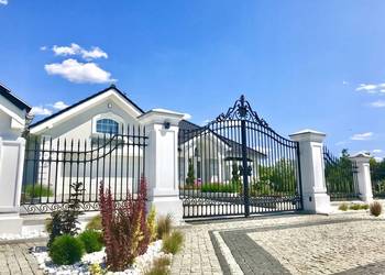 Ogrodzenia Pałacowe,Stylowe Słupy Betonowe, Dworkowe, Bloczki Gładkie