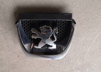 Peugeot 308 znaczek emblemat grill 9680505177