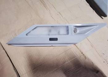 Lampka kabiny lewa BMW E38