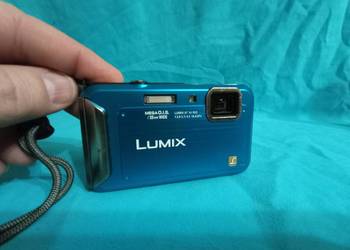 Niebieski, survivalowy Panasonic Lumix DMC FT20. Świetny stan.