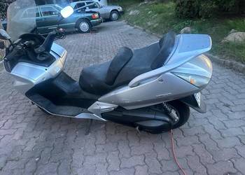 Honda Silver Wing 600 FJS600 600 cm3 Automat CVT Maxi Skuter Turystyczny