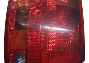 Lampa tylna lewa Audi A4 B6 B7 kombi 8E9945095E stan oryginalna