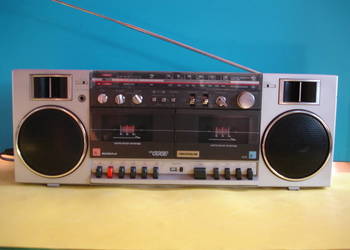 Radiomagnetofon UNIVERSUM CTR-4043
