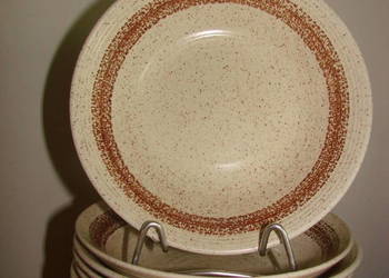 Churchill England Komespun Cottage talerz