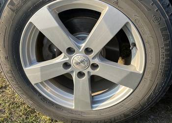 Opony z felgami „17”