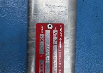 Os przyczepki KNOTT 750kg