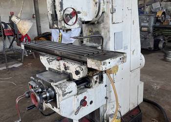 Frezarka pionowa Jarocin FYD 32