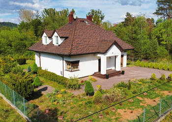 Dom wolnostojący 276m2 Nowiny