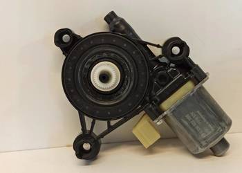 AUDI A4 B9 SILNICZEK SZYBY 8W0959811