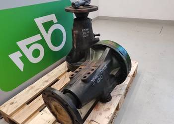 Zwolnica R126430 R126431 John Deere 6810