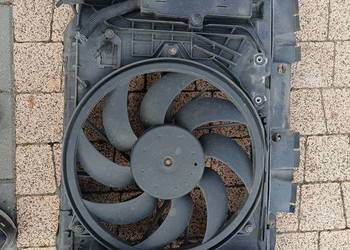 Wentylator chłodnicy wraz z obudową  Peugeot 206+  1,4HDI