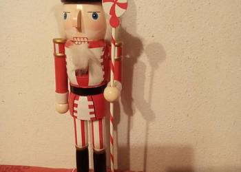 Dziadek do orzechów czerwony z lizakiem