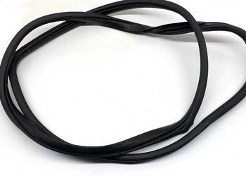 USZCZELKA DRZWI TYŁ LEWA KIA SPORTAGE IV SUV