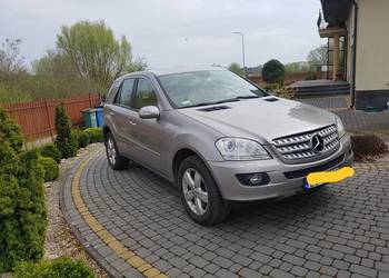 Mercedes ML W 164 z 2005 r.
