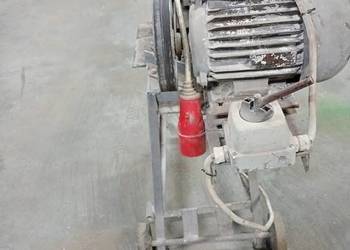 Przecinarka do metalu, kostki brukowej