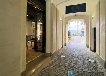 Oferta wynajmu lokalu Warszawa Chmielna 48m2