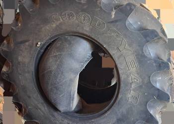 OPONA GOODYEAR 30.5 LR32