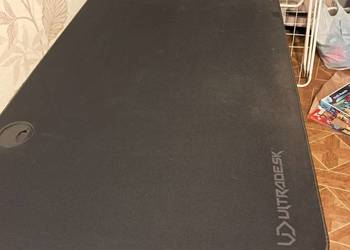 Biurko Gemingowe stan jak nowy.