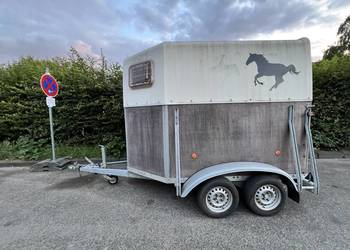 BLOMERT Przyczepa konna na 2 konie dwukonna koniowóz