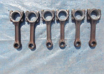 Korbowód Perkins 6 cylindrowy