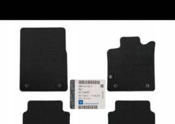 Nowe oryginalne GM OE  dywaniki samochodowe Opel Vectra C