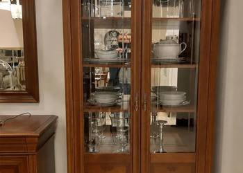 Meble klasyczne do salonu, biura, jadalni -piękne nowe