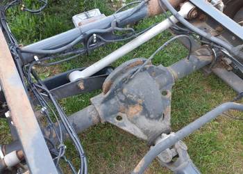 Iveco Daily 2012r 35s most pod zawieszenie poduszka pół resor