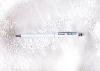 biały długopis touch pen, wąski długopis biały, touch pen długopis slim