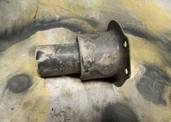 Odbój belki tył mocowanie Citroen C5 mk1 Odbój belki tył mocowanie Citroen C5 mk1