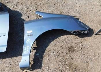 toyota verso błotnik kolor 8N6 nr 4835 WYSYŁKA