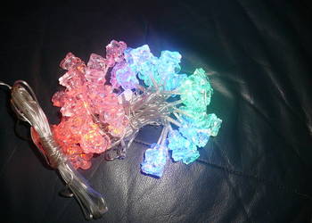 Nowe oświetlenie Led 40szt małych figurek Mikołajów