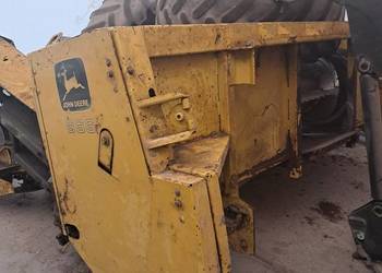 Przystawka do kukurydzy John Deere 666
