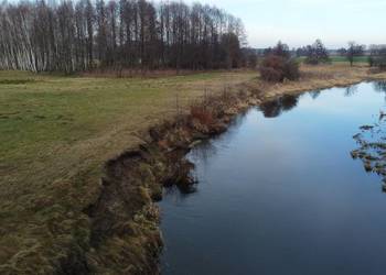 Działka z linia brzegowa rzeki Wkry