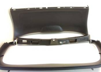 MERCEDES W247 OSŁONA KLAPY BAGAŻNIKA A2477403100 A2477402300