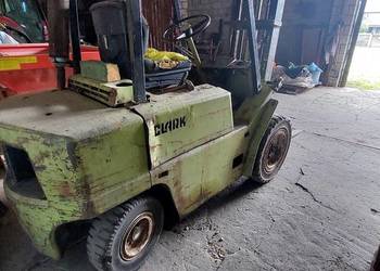 Wózek widłowy Clarc 2.5t.