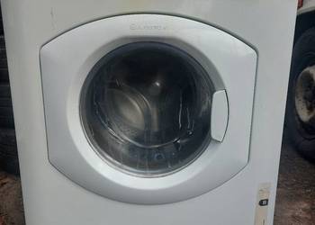 Pralka i suszarka w jednym działa uszkodzone łożysko