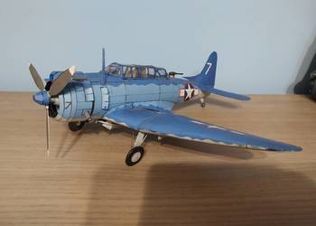 Model 1:33 bombowca  SBD 8 Dauntles karton Model 1:33 bombowca  SBD 8 Dauntles karton
