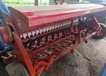 Siewnik zbożowy 3m.Famarol