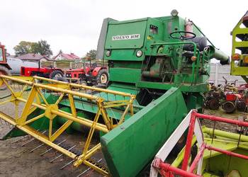 Kombajn Volvo BM S830 sieczkarnia silnik Perkins Massey ferguson Claas