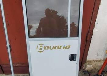 Drzwi do kamper BAVARIA