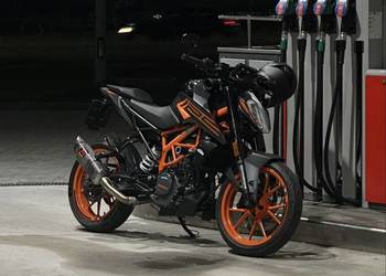 KTM Duke 2022r 125cc