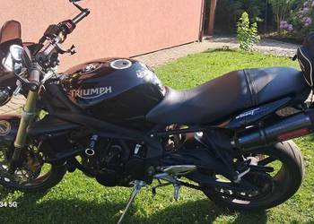 Triumph street triple 675