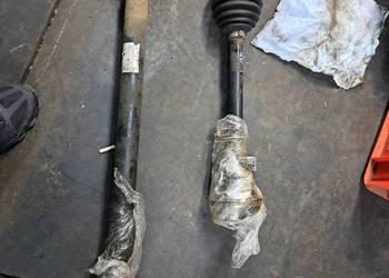 Półoś  golf 7 a38v.  5q0407272B.  1k0407271bk