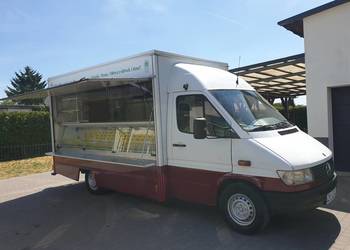 Autosklep wedliny food truck lada