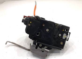 ZAMEK DRZWI LEWY TYŁ AUDI A4 B6 Sedan/Limuzyna 4B0839015D 00-05