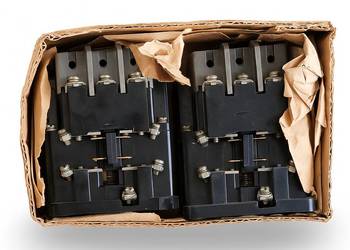 Stycznik elektryczny oryginalny rosyjski PME-211 110V