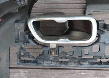 Slizg końcówki tlumika zderzak dyfuzor mocowanie Citroen C5 X7  9686052280